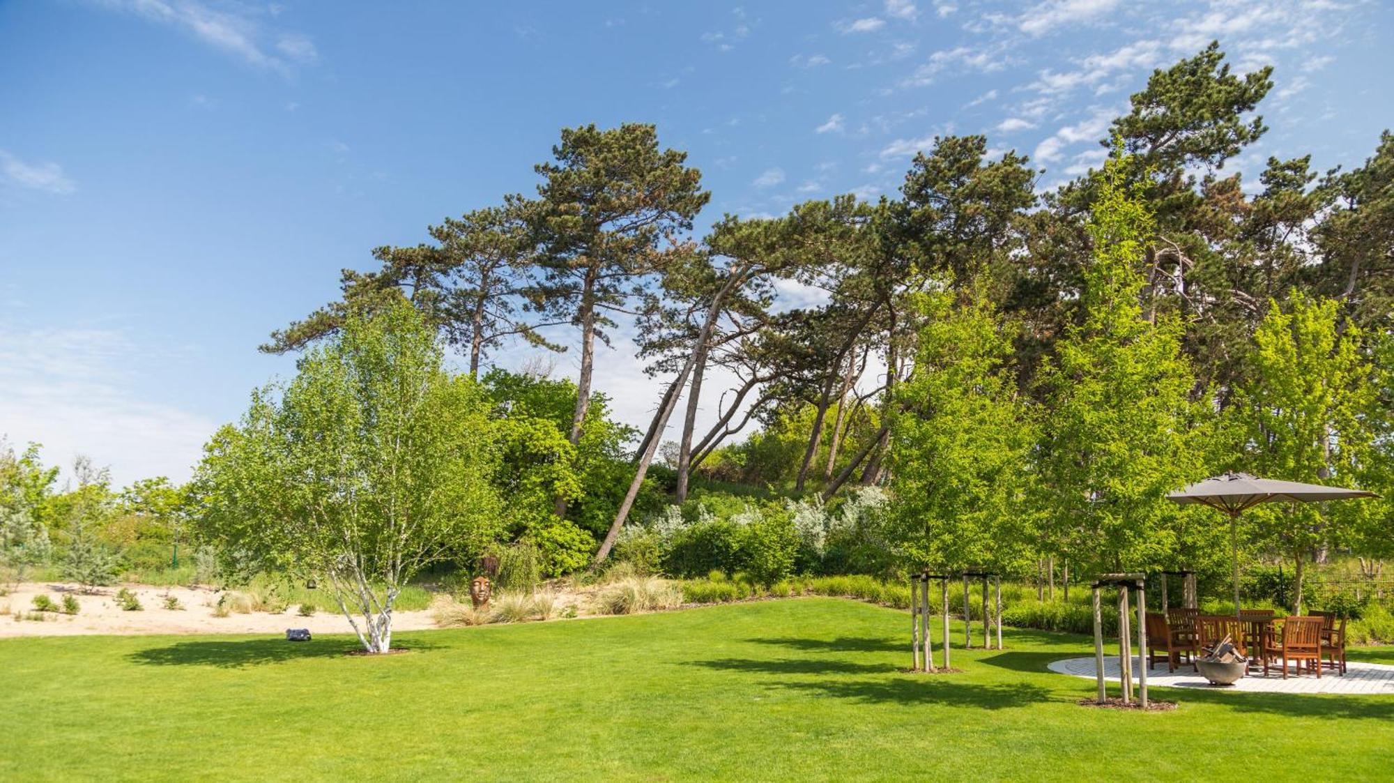 Schmidt - Strandhaus Direkt Am Mit Sauna, Sport Und Duenengarten Ii Rostock